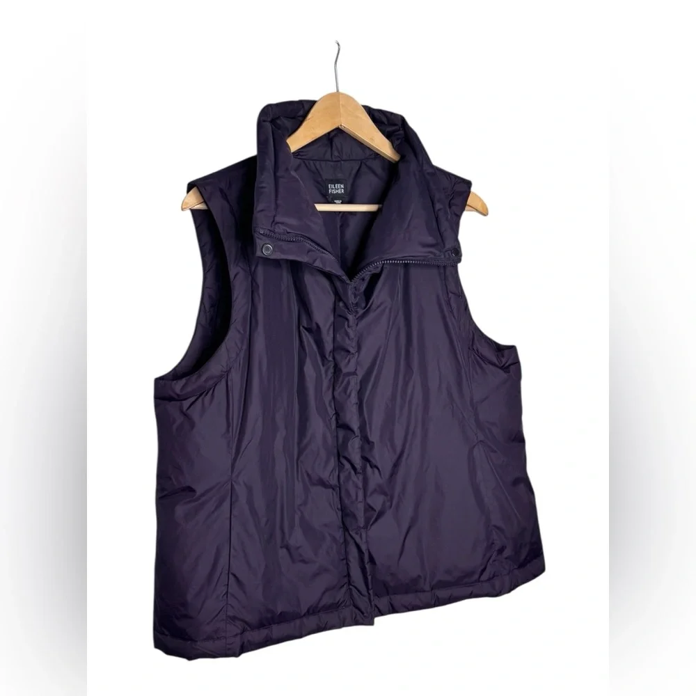 Eileen Fisher Down Nylon Full Zip Puffer Vest XL Eggplant - Picture 4 of 8